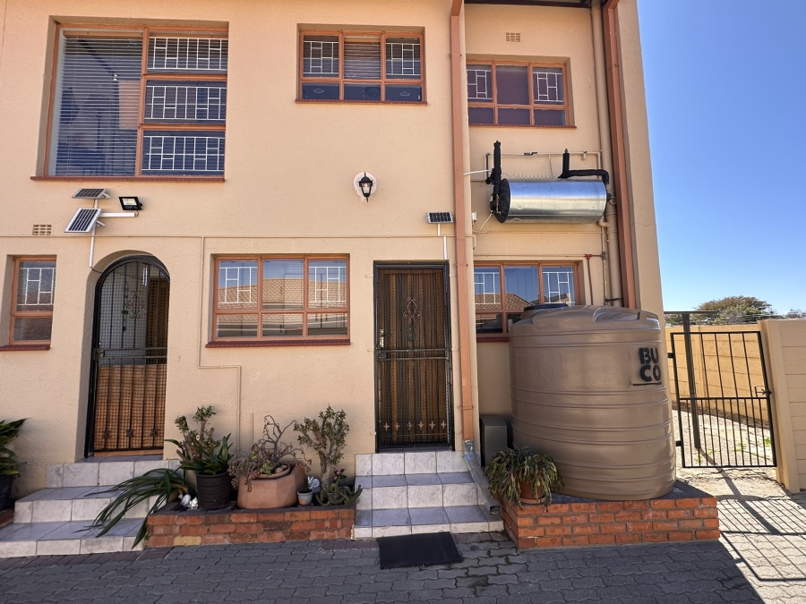 3 Bedroom Property for Sale in Flamingo Park Free State